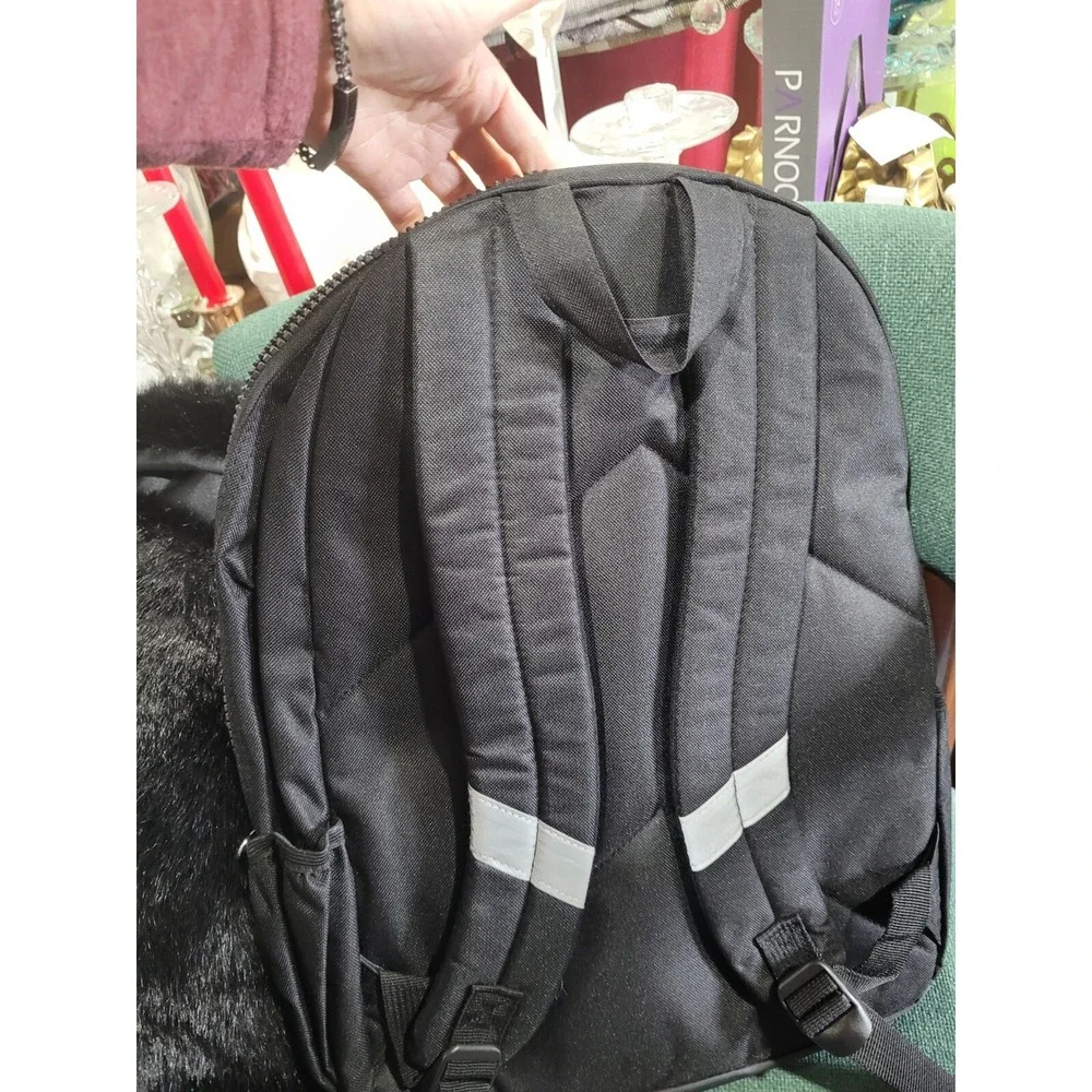 Justice• Yin-Yang• Black/Holographic Silver• 2 Piece Backpack Set• New!!